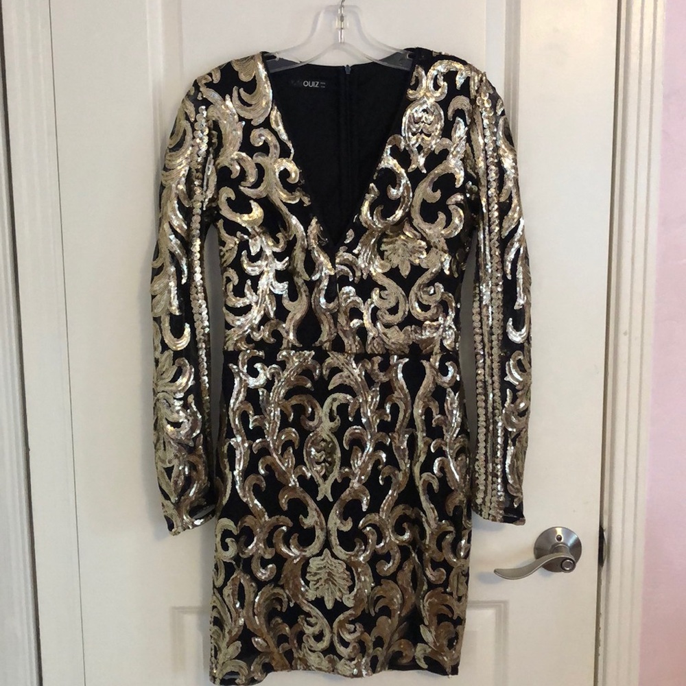 Quiz party dress
